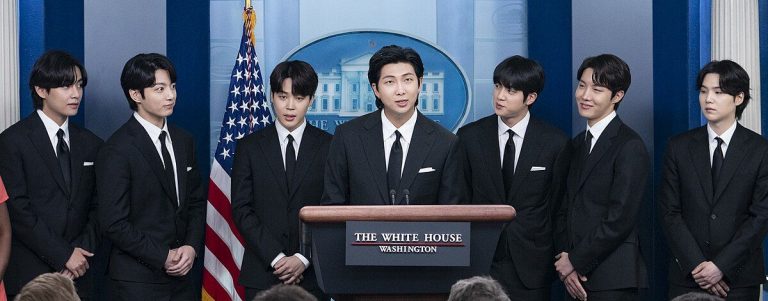 « Sur la route de BTS » — le livre qui analyse tout 📖