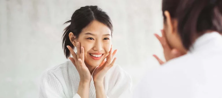 Exfoliation : bien choisir entre AHA, BHA et PHA