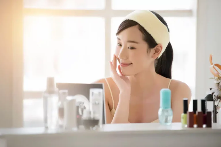 La méthode des 7 skin : superposer l&rsquo;hydratation en couches — star ou gadget ?